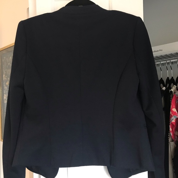 F21 navy blue cropped blazer w/ gold buttons - Picture 6 of 9